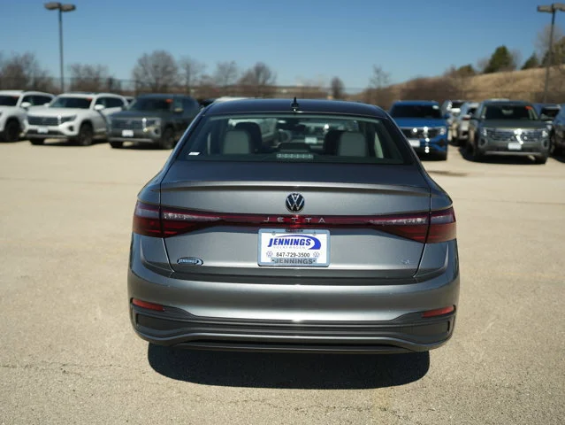New 2026 Platinum Gray Metallic Volkswagen 1.5T SE image 6