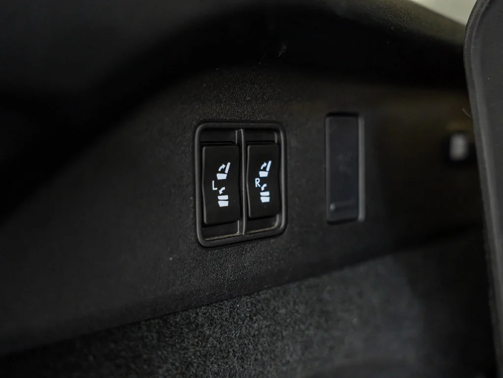Certified Used 2022 CAVIAR Lexus 350L image 22