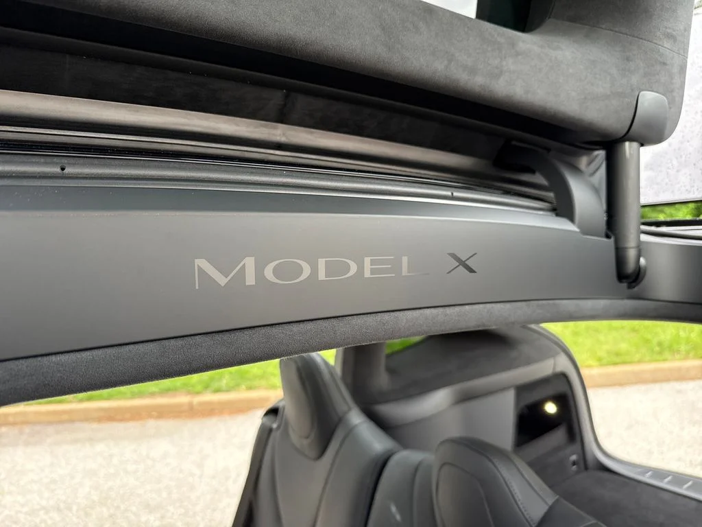Used 2023 Gray Tesla Base image 28