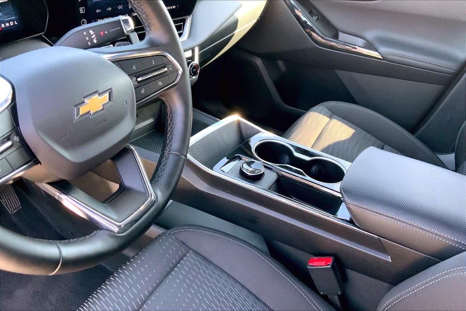 2026 Chevrolet Equinox LT - Photo 16