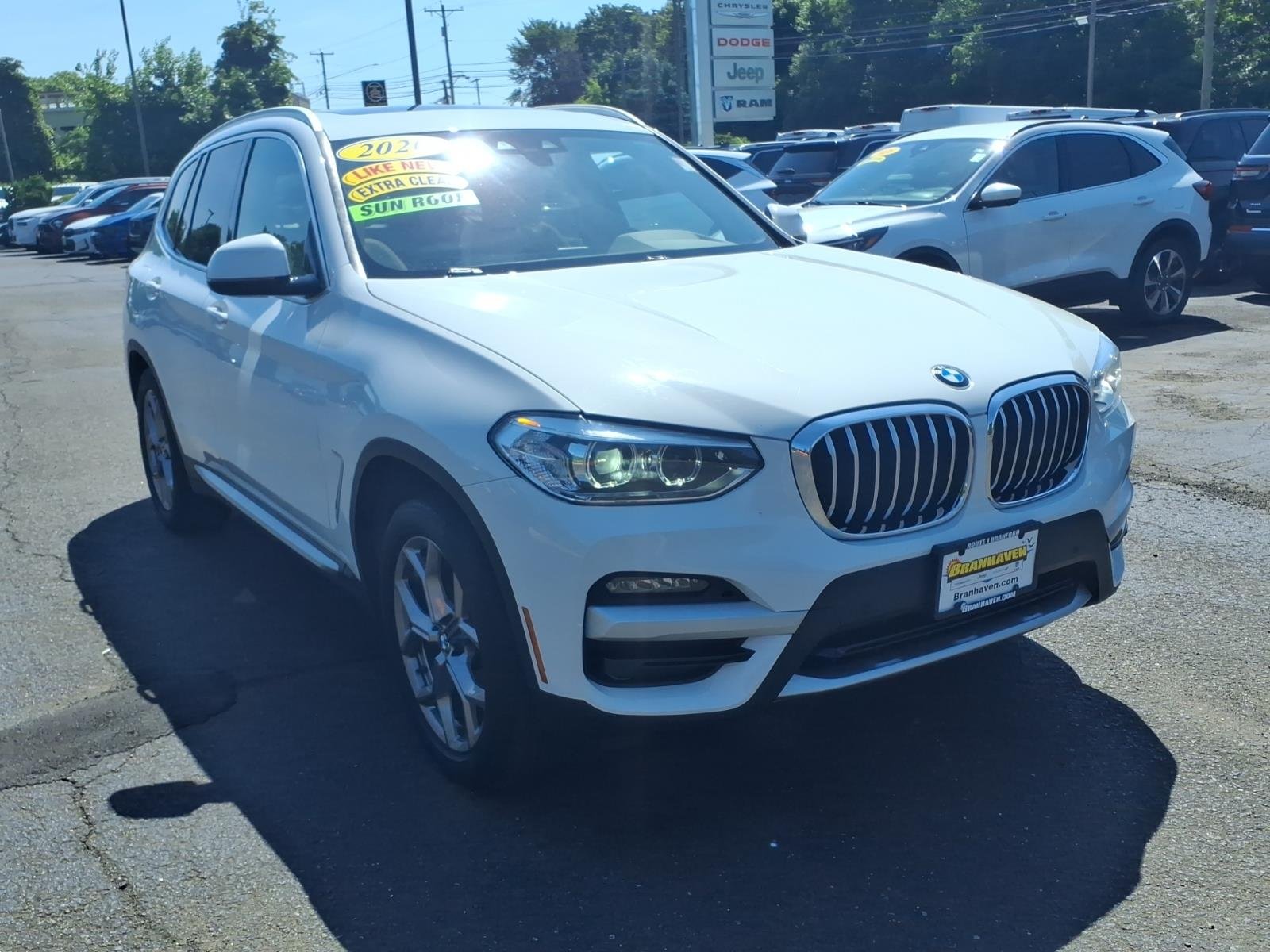 Certified Used 2020 White BMW xDrive30i image 3