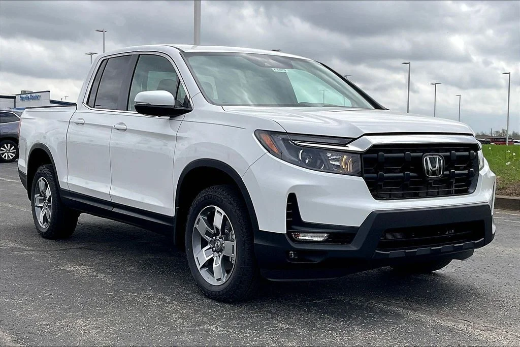 2026 Honda Ridgeline RTL AWD's photo
