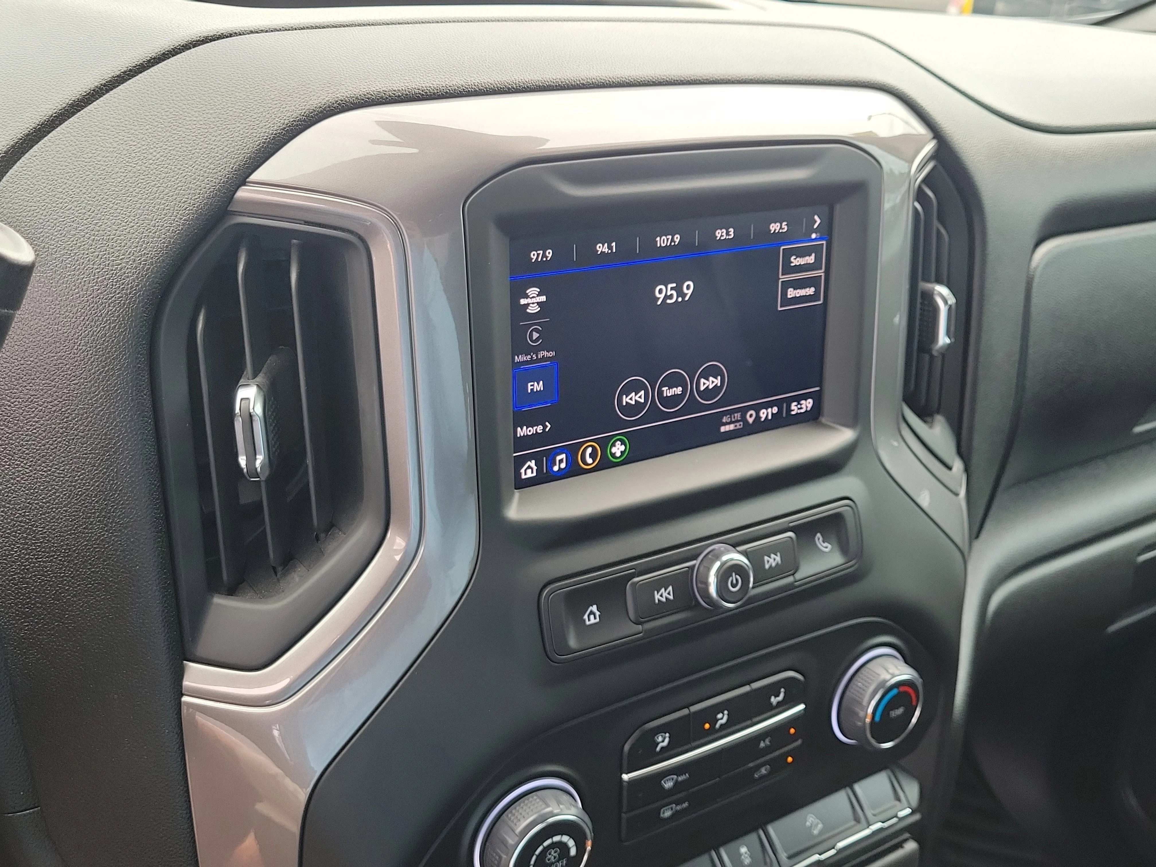 Used 2025 Summit White Chevrolet Custom image 28