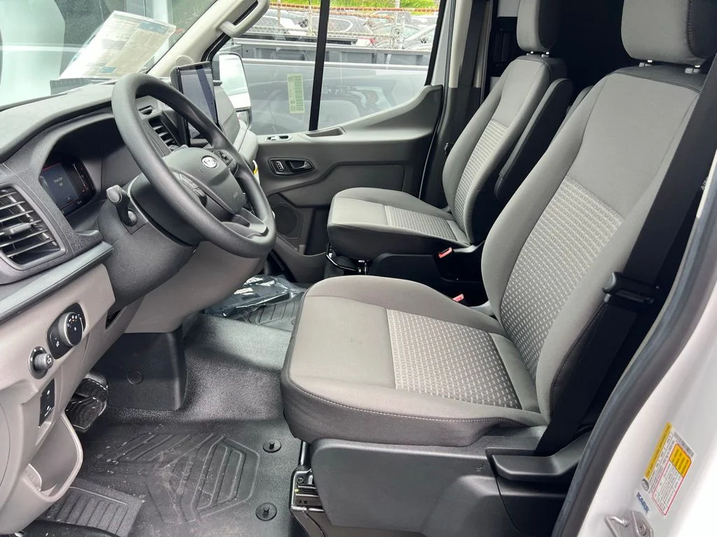 New 2026 Oxford White Ford Cargo Van image 12