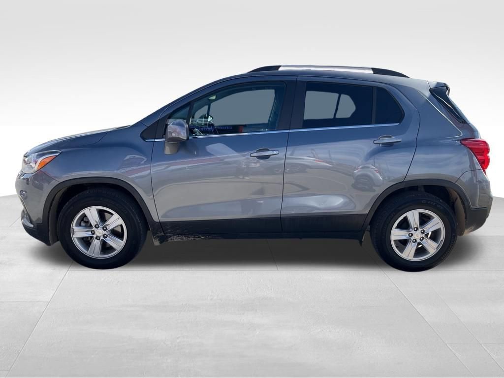 Used 2020 Chevrolet Trax LT with VIN 3GNCJLSB8LL275902 for sale in Lewistown, MT
