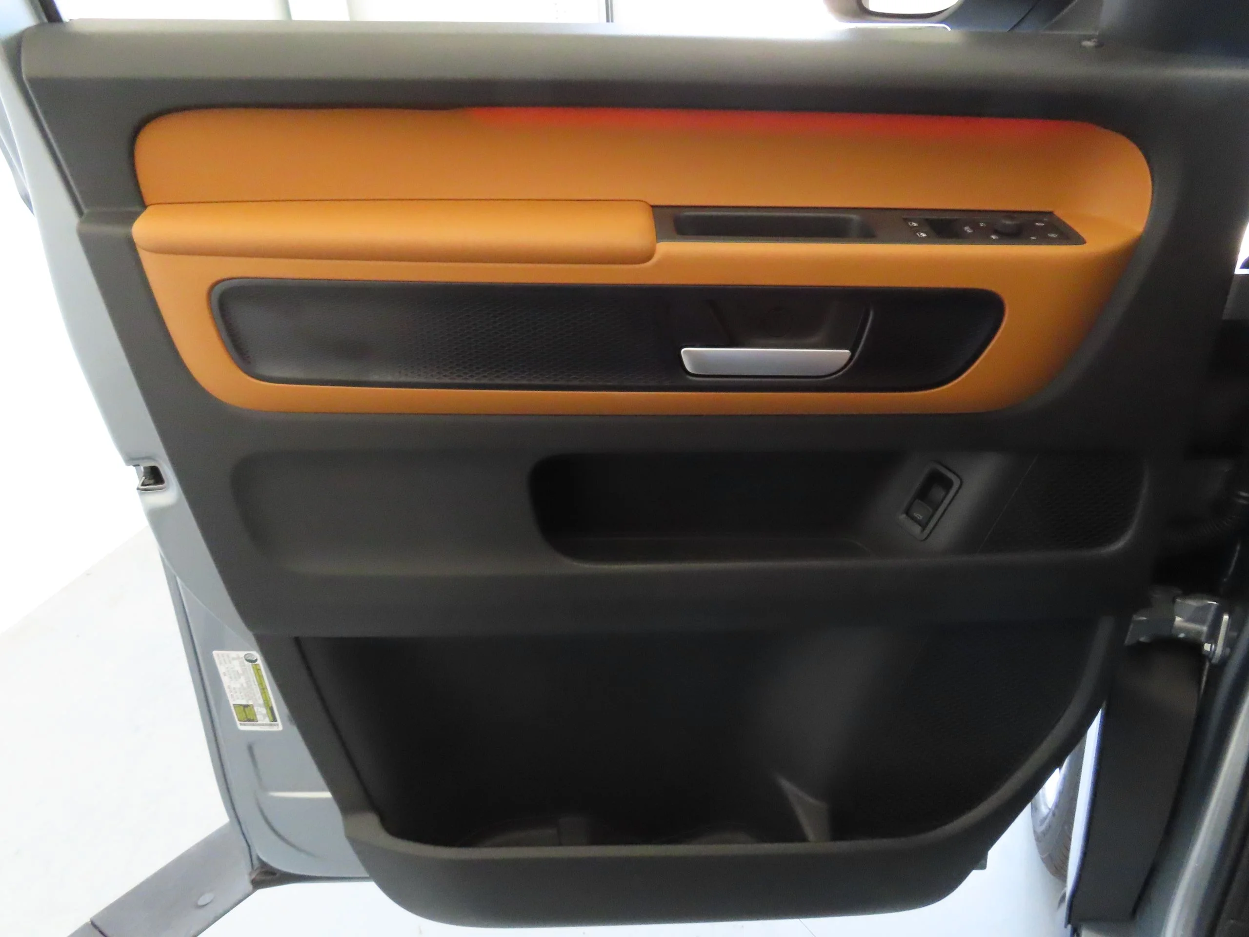 2025 Volkswagen ID. Buzz PRO S - Photo 9