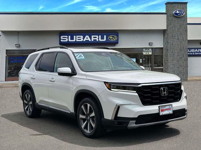 2023 Honda Pilot AWD Elite