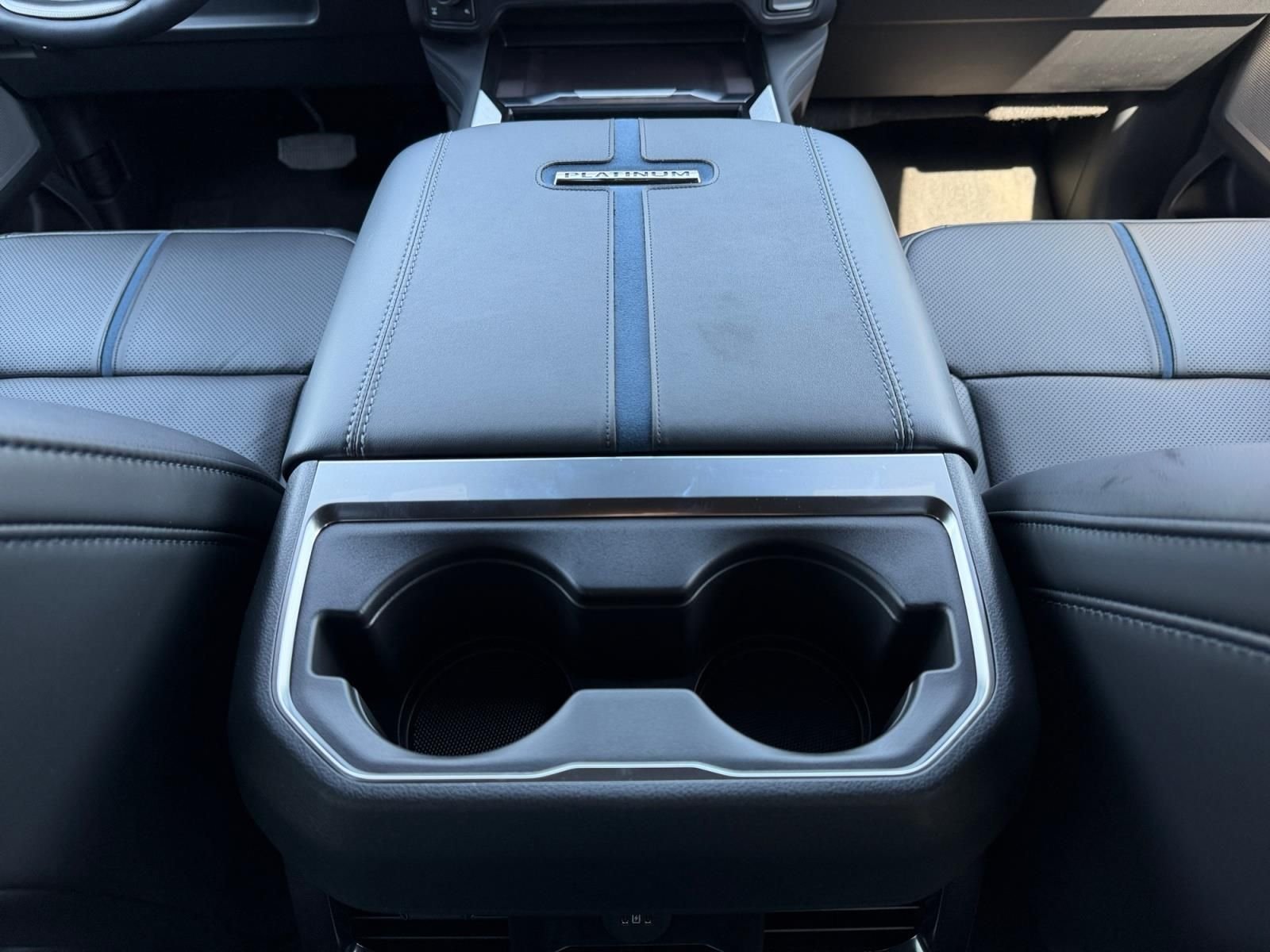 New 2026 Glacier Gray Metallic Tri-Coat Ford F-250® Platinum® image 21