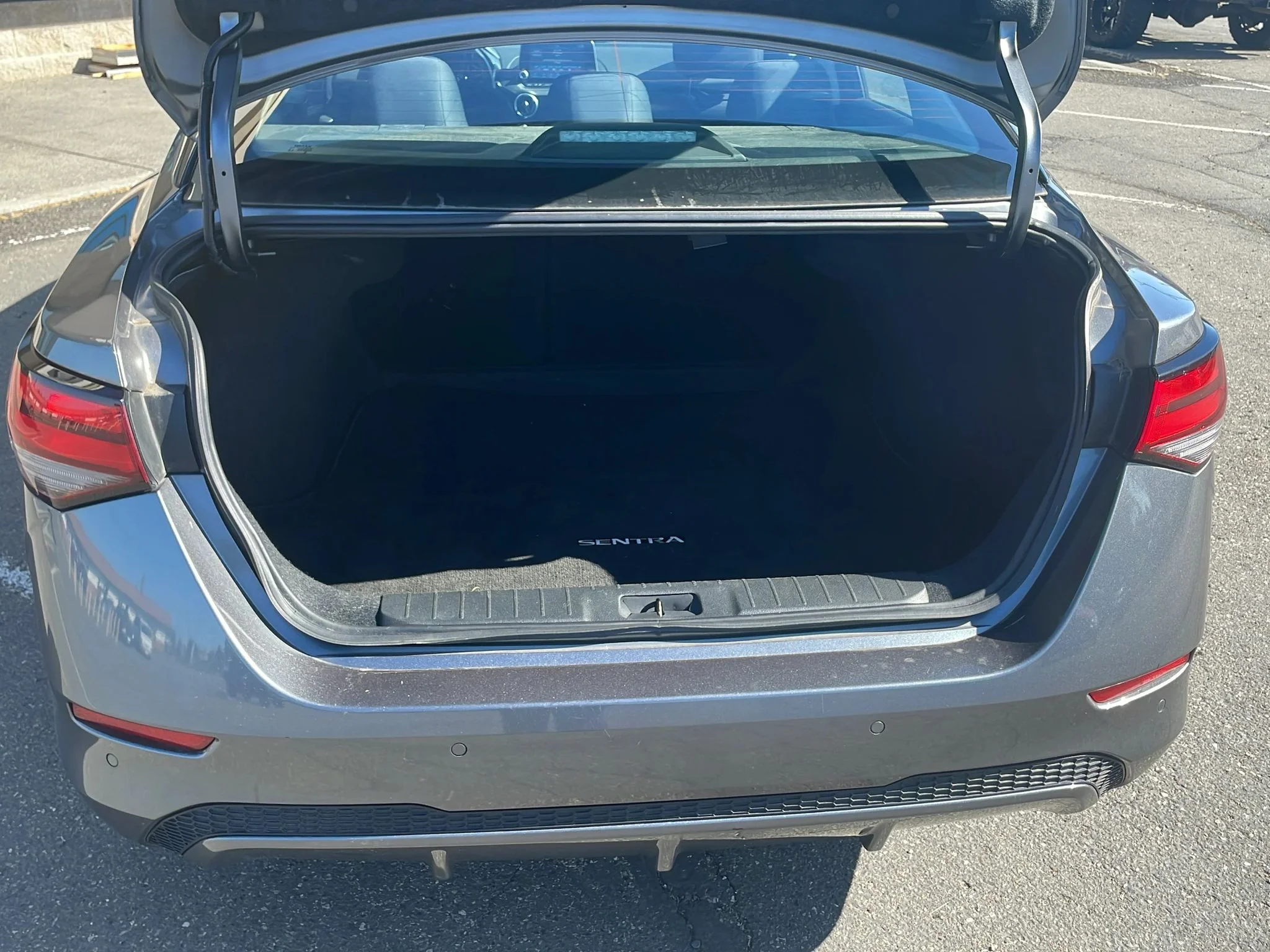 2024 Nissan Sentra SV - Photo 9