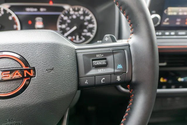 Used 2025 Beige/tan Nissan Rock Creek image 24