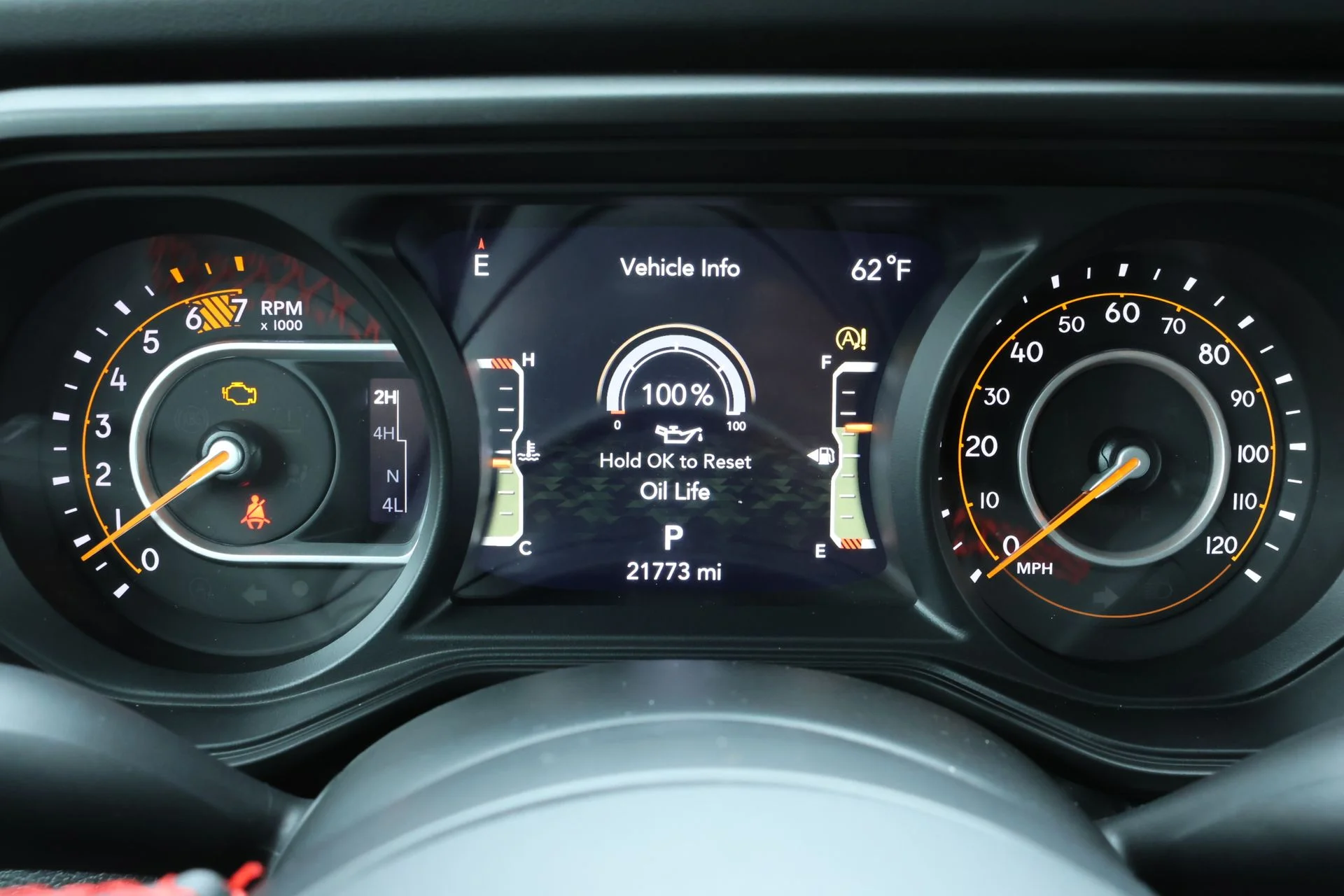 Used 2024 Gray Jeep Rubicon image 12
