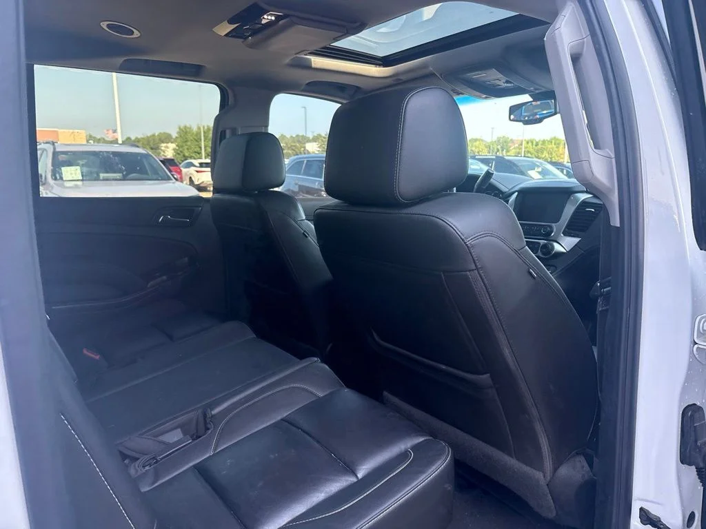 Used 2019 White Chevrolet LT image 32