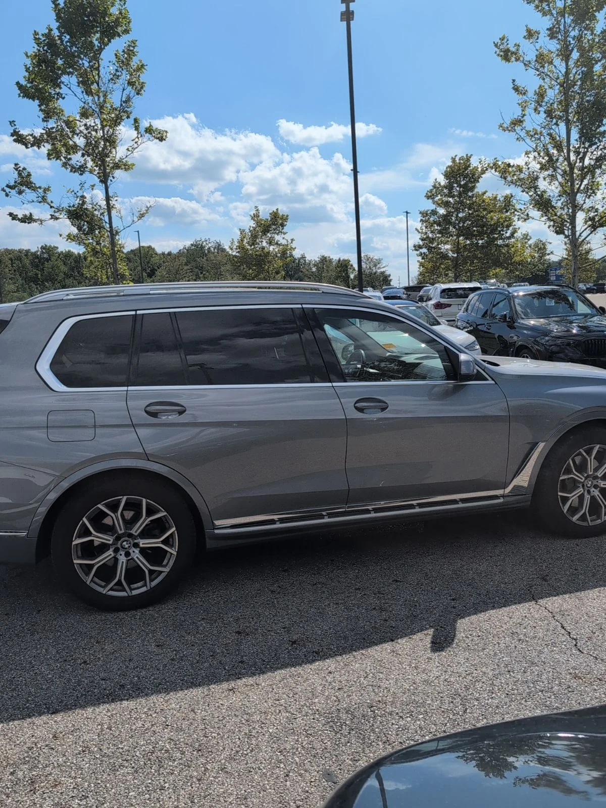 Used 2024 Gray BMW  image 6