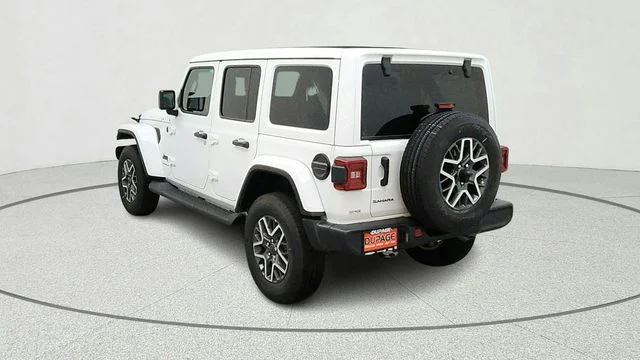 New 2026 Bright White Clear-Coat Exterior Paint Jeep Sahara image 7