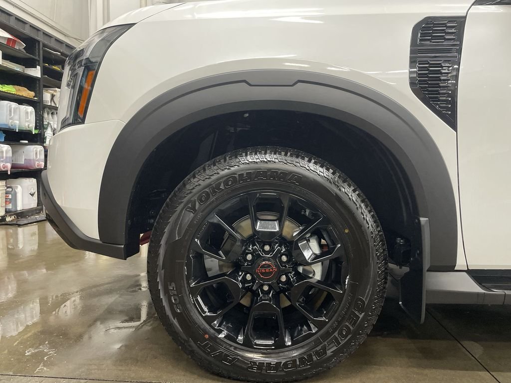 2026 Nissan Armada PRO-4X - Photo 10