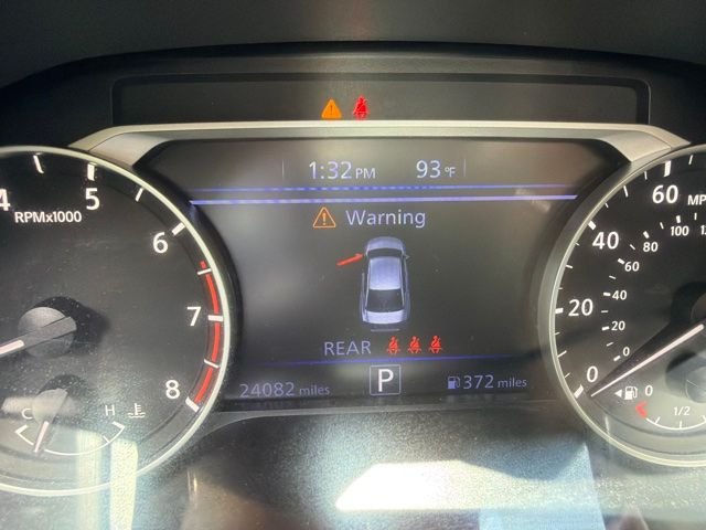Used 2025 White Nissan 2.5 SV image 4