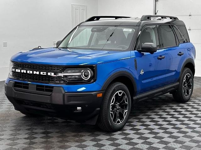 New 2026 Velocity Blue Metallic Ford Outer Banks® image 13