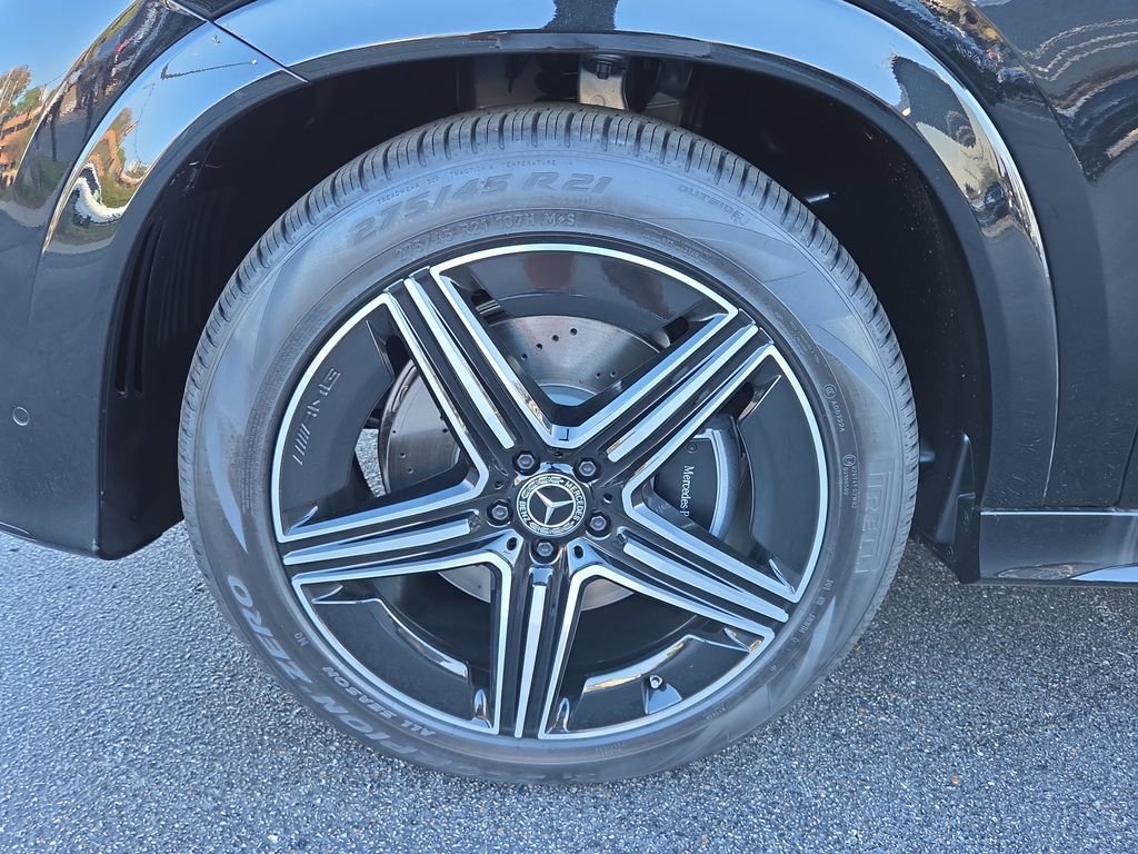 Certified Used 2026 Black Mercedes-Benz GLE 450 image 9