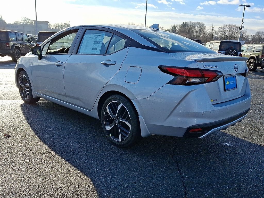 New 2025 Silver Nissan 1.6 SR image 3