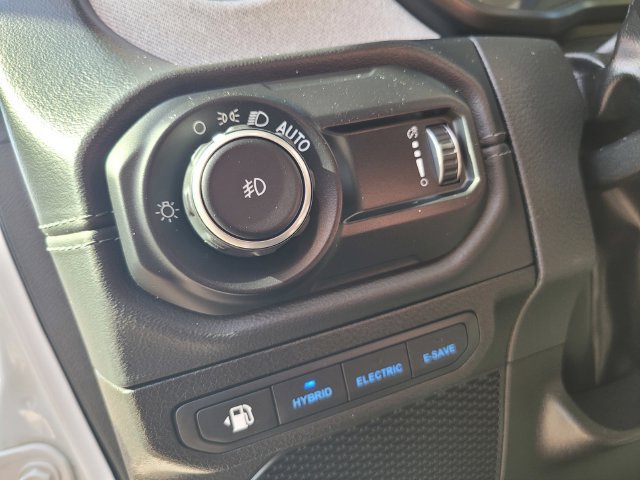 Used 2024 White Jeep Sahara 4xe image 19