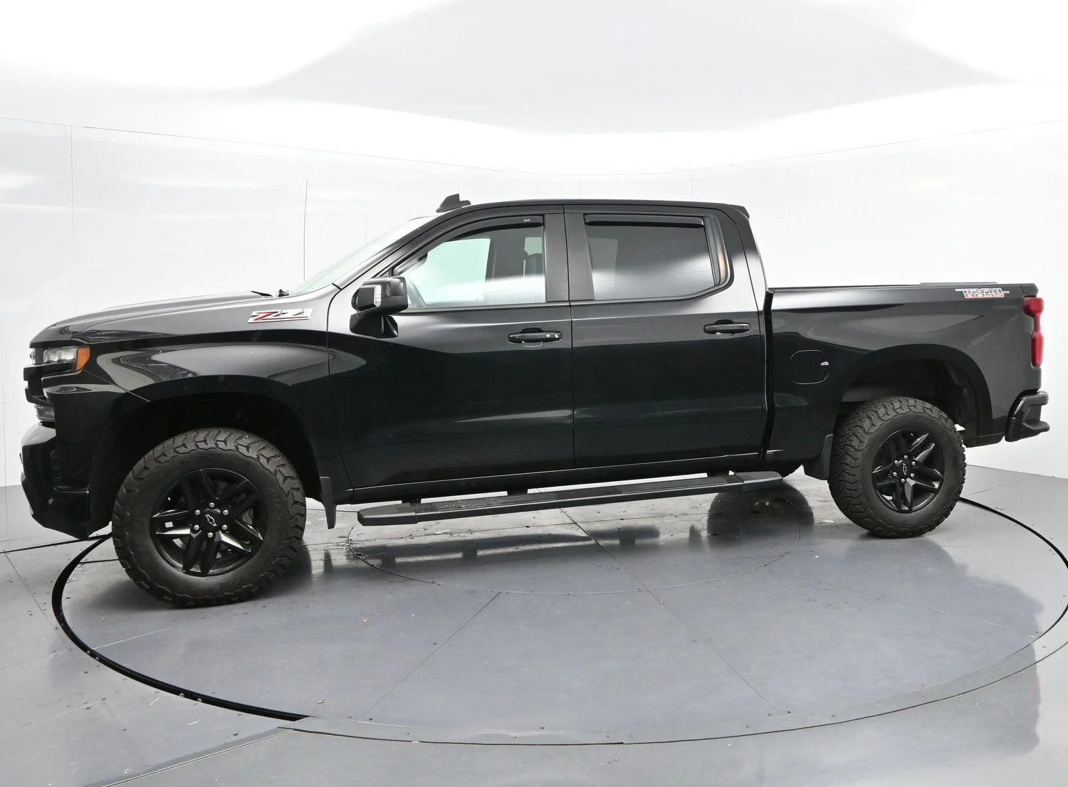 Used 2020 Black Chevrolet LT Trail Boss image 4