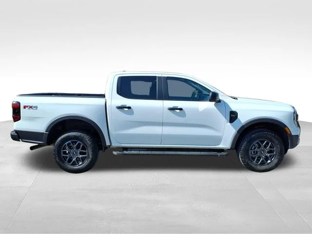 Used 2025 White Ford XLT image 11
