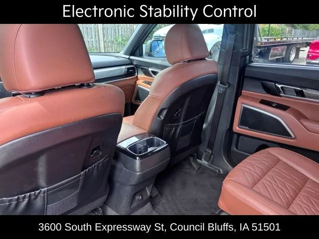 Certified Used 2025 Green Kia EX X-Line image 45