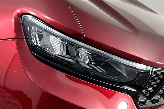 Used 2025 Red Jeep Altitude X image 30