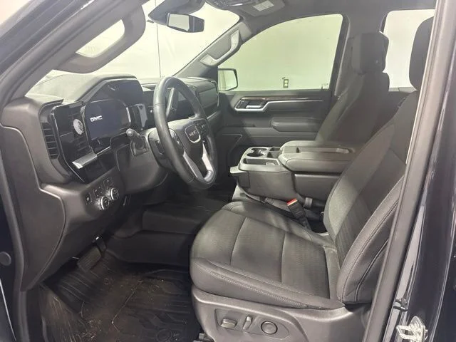 Used 2026 Silver GMC Elevation image 12