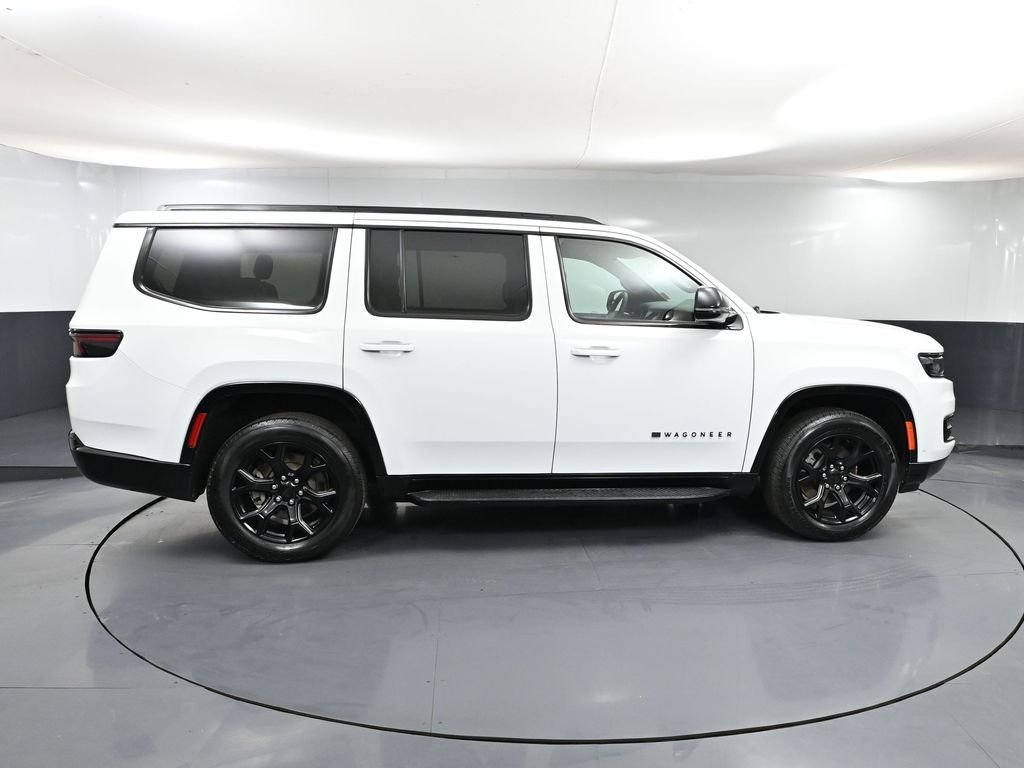 2024 Jeep Wagoneer Series II Carbide photo 3