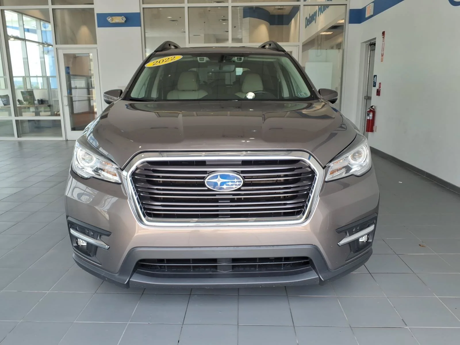 Used 2022 Brilliant Bronze Metallic Subaru Limited image 2