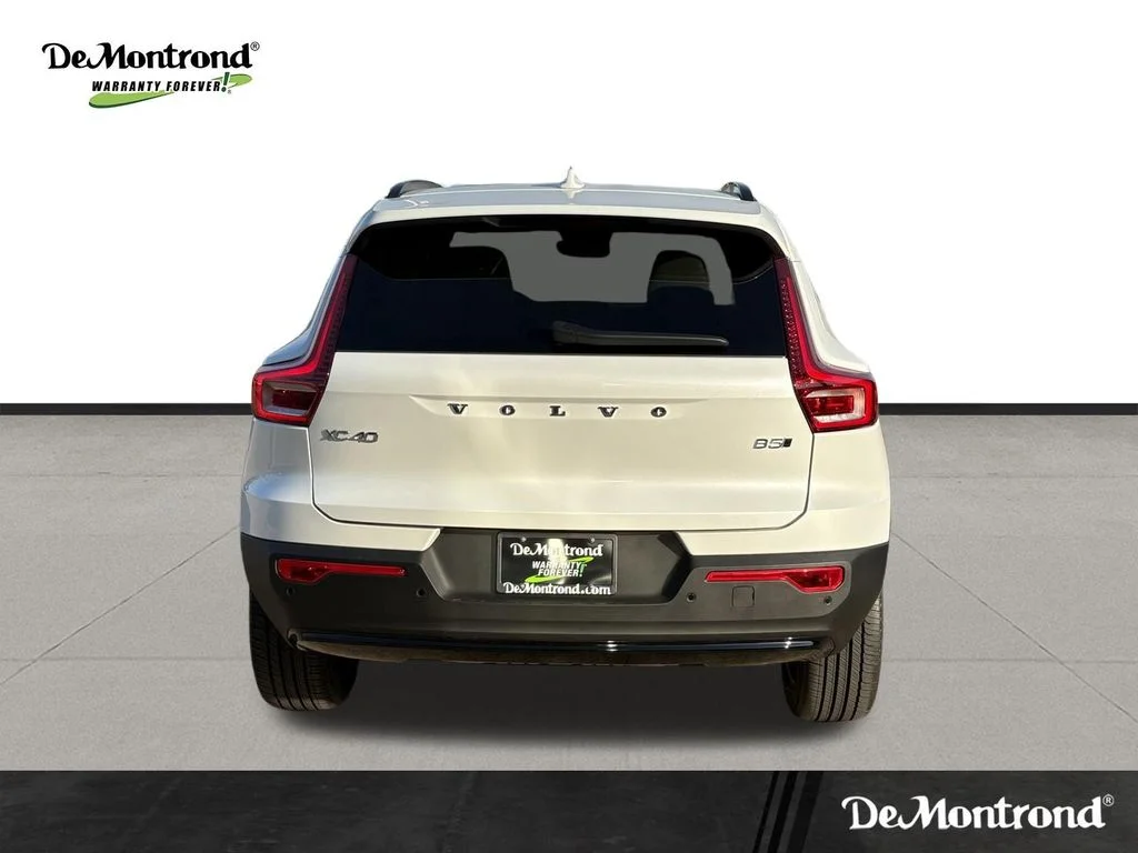 New 2026 Crystal White Volvo Plus image 6