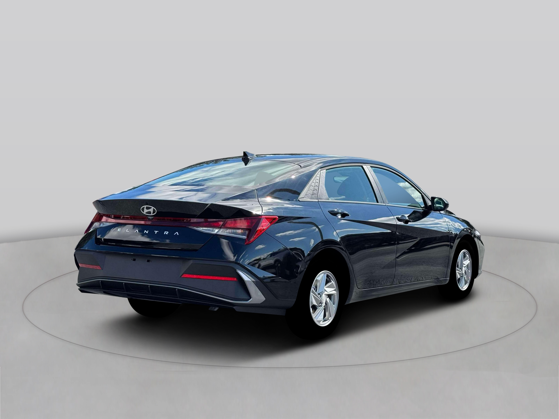 New 2026 Black Hyundai SE image 7