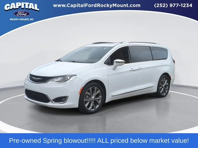 Used 2020 White Chrysler Limited image 1
