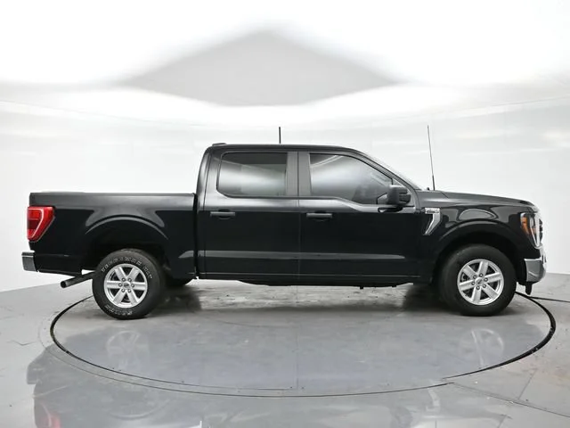 Used 2023 Agate Black Metallic Ford XL image 8