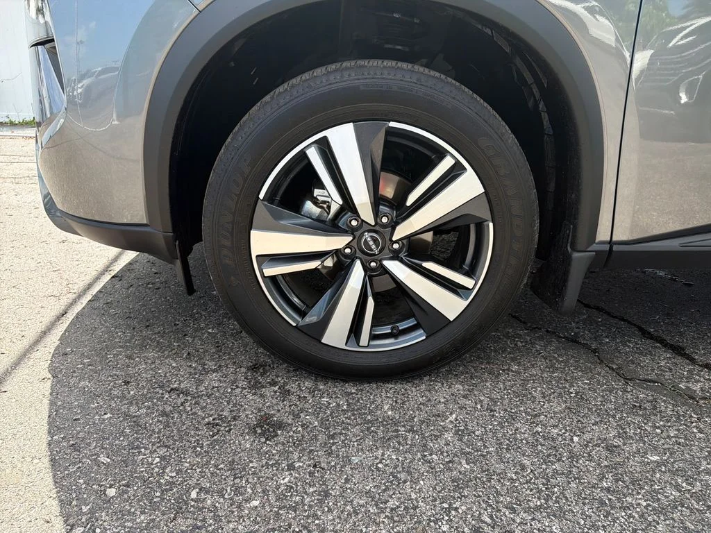 Used 2025 Gray Nissan SL image 32