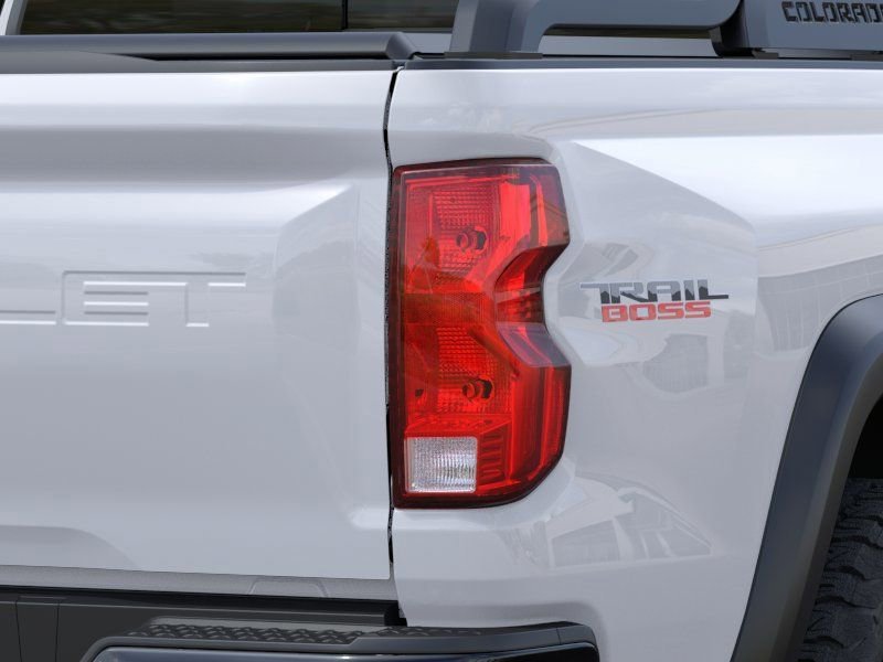 New 2026 Summit White Chevrolet Trail Boss image 11