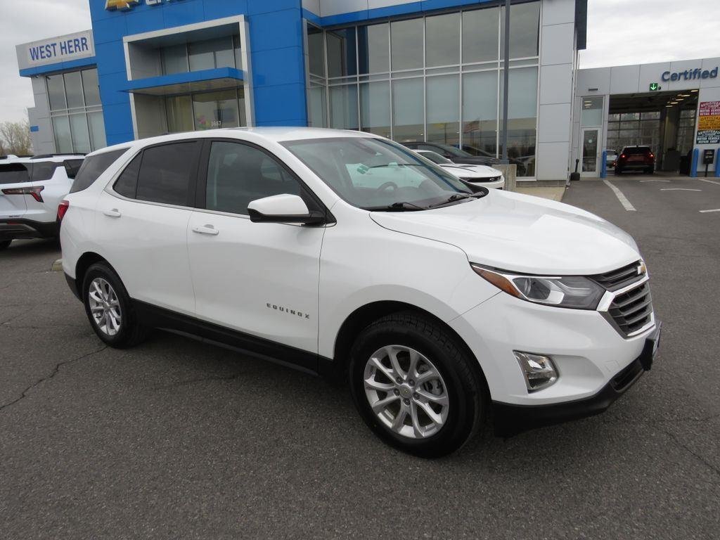 Used 2021 Summit White Chevrolet LT image 4