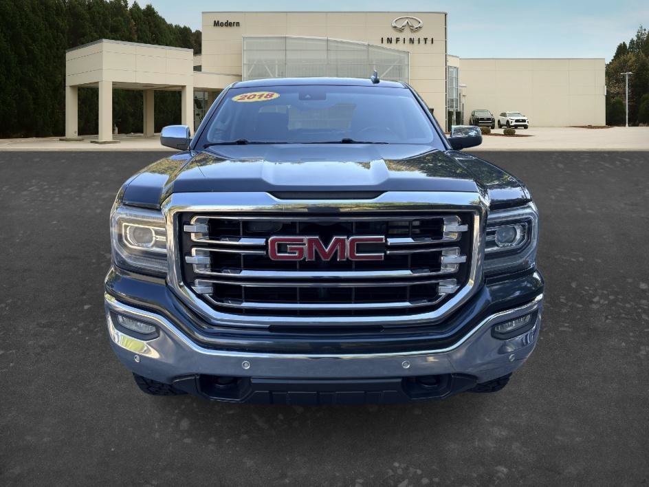 Used 2018 Dark Slate Metallic GMC SLT image 4