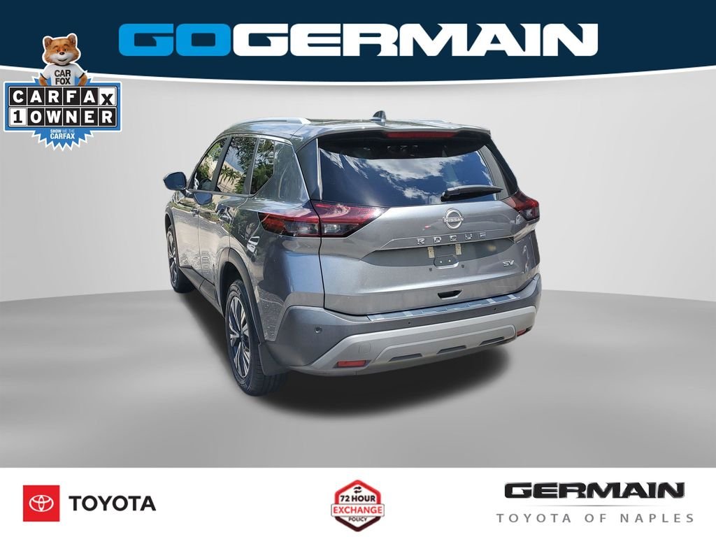 Used 2023 Gray Nissan SV image 12