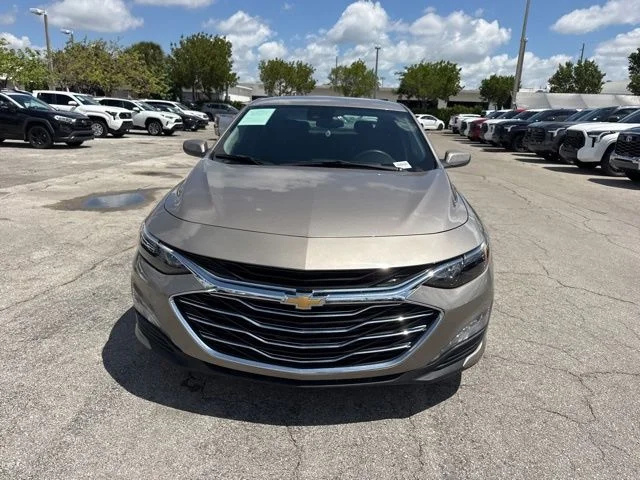 Used 2023 Gray Chevrolet LT image 13