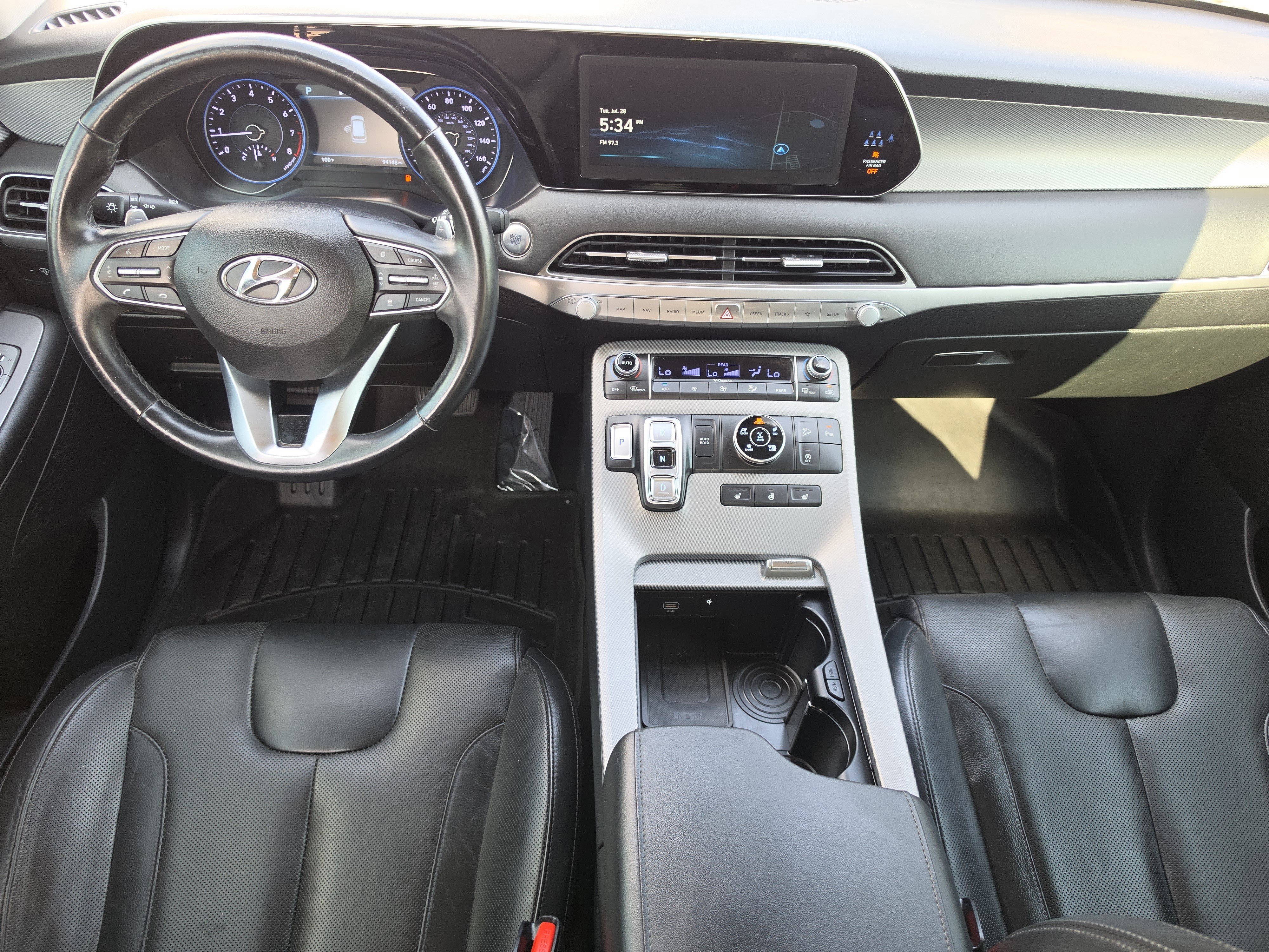 Used 2022 Moonlight Cloud Hyundai SEL image 9