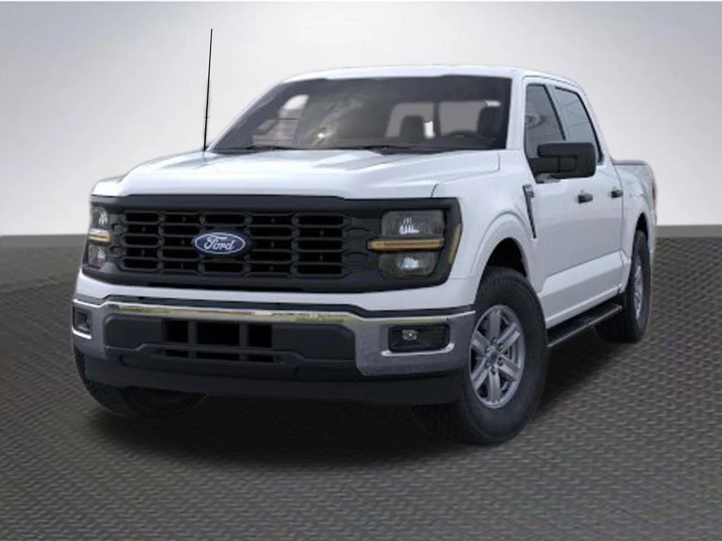 New 2026 Oxford White Ford XL image 2