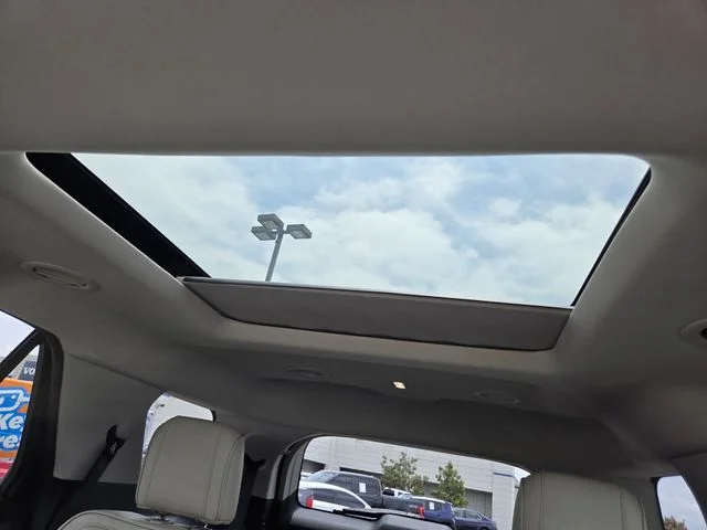 Used 2018 Ruby Red Metallic Ford Platinum image 12