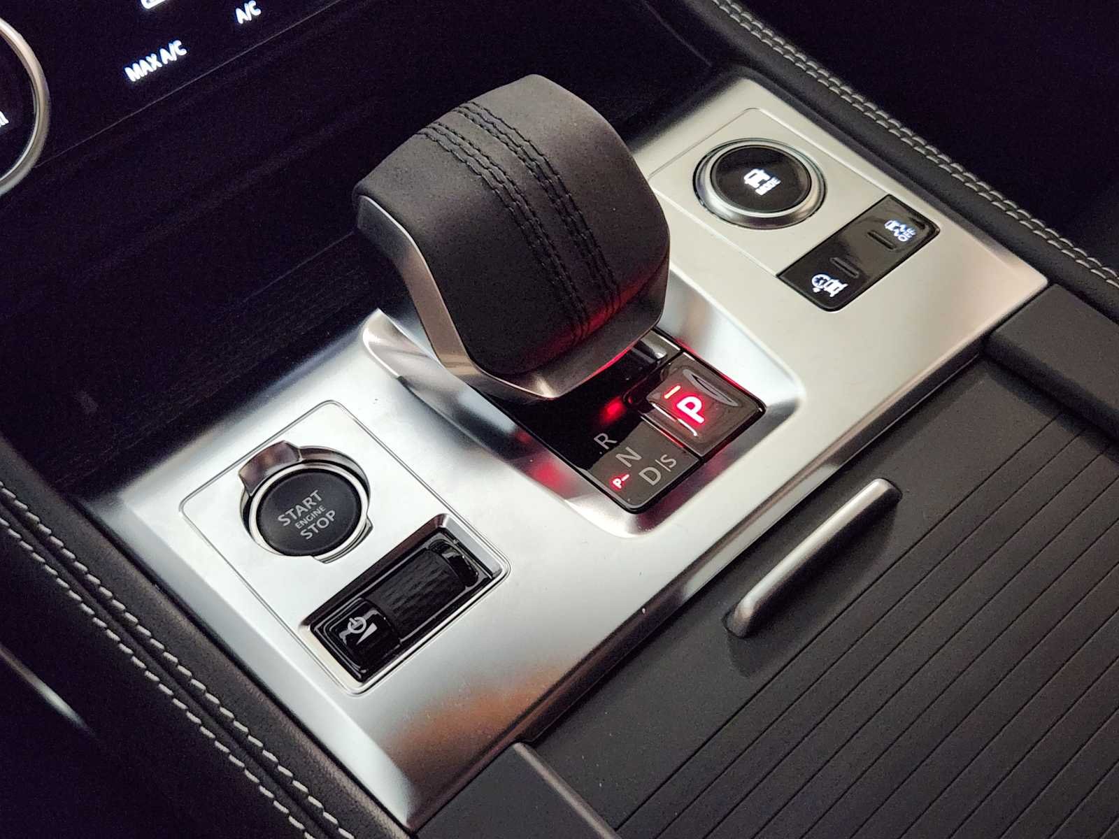 2026 Jaguar F-Pace R-Dynamic S - Photo 20