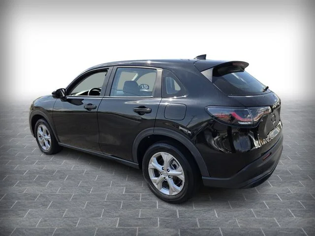 Used 2023 Black Honda LX image 6