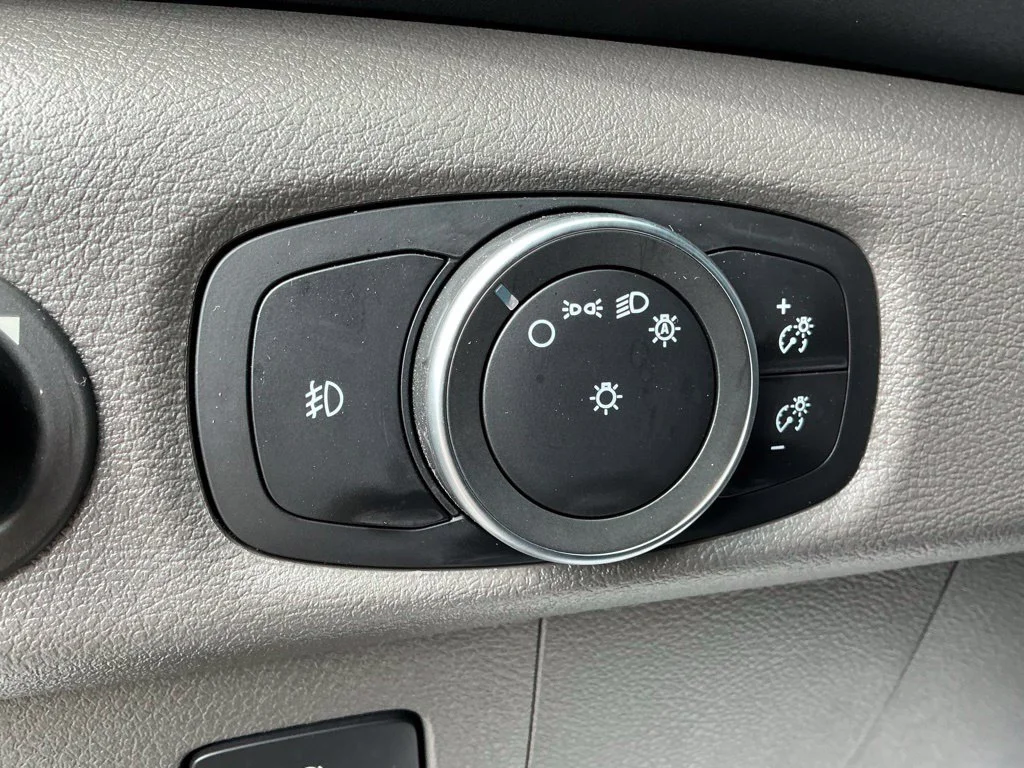 Used 2024 White Ford XLT image 25