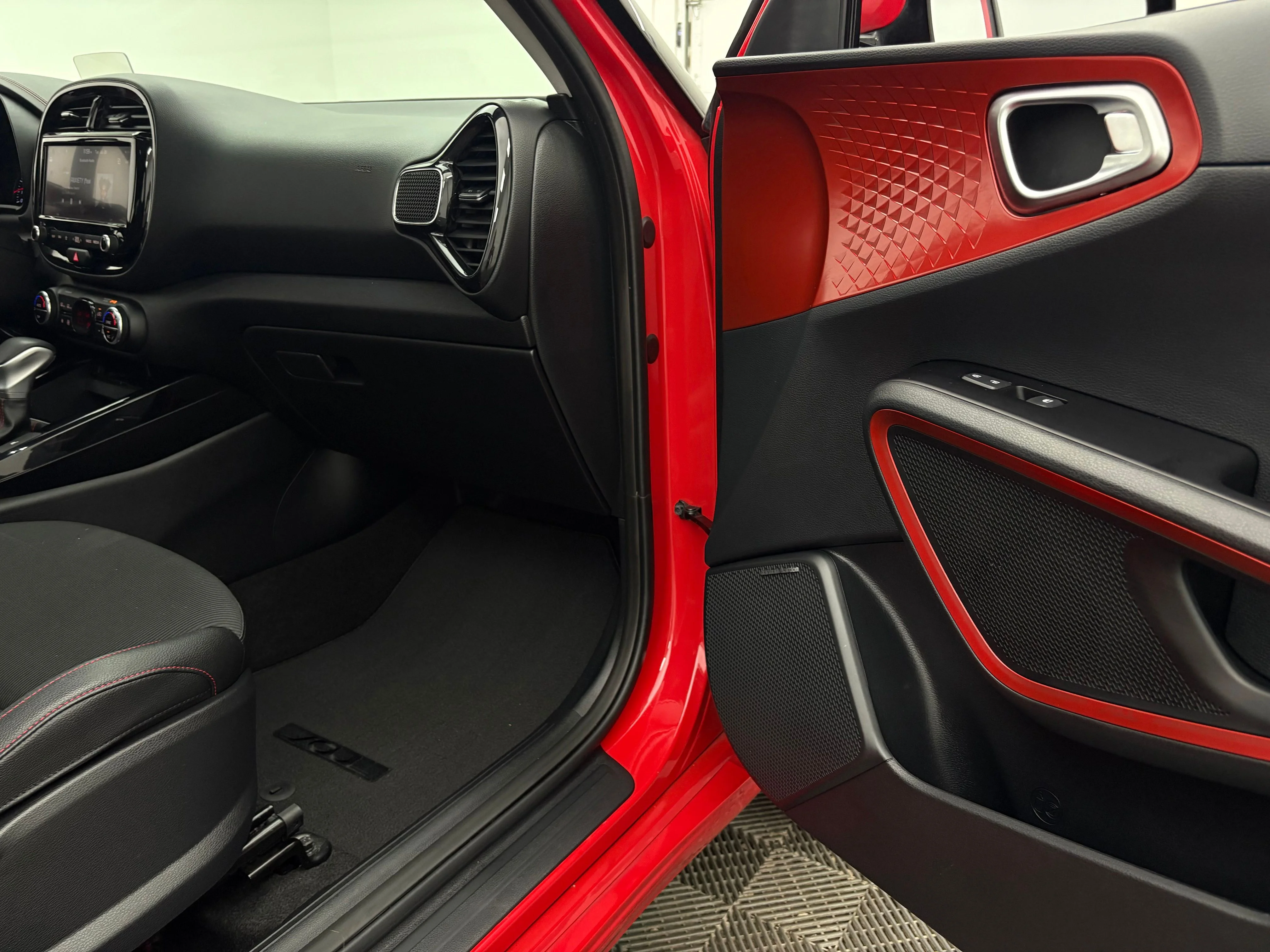 Used 2022 Inferno Red Kia Turbo image 32