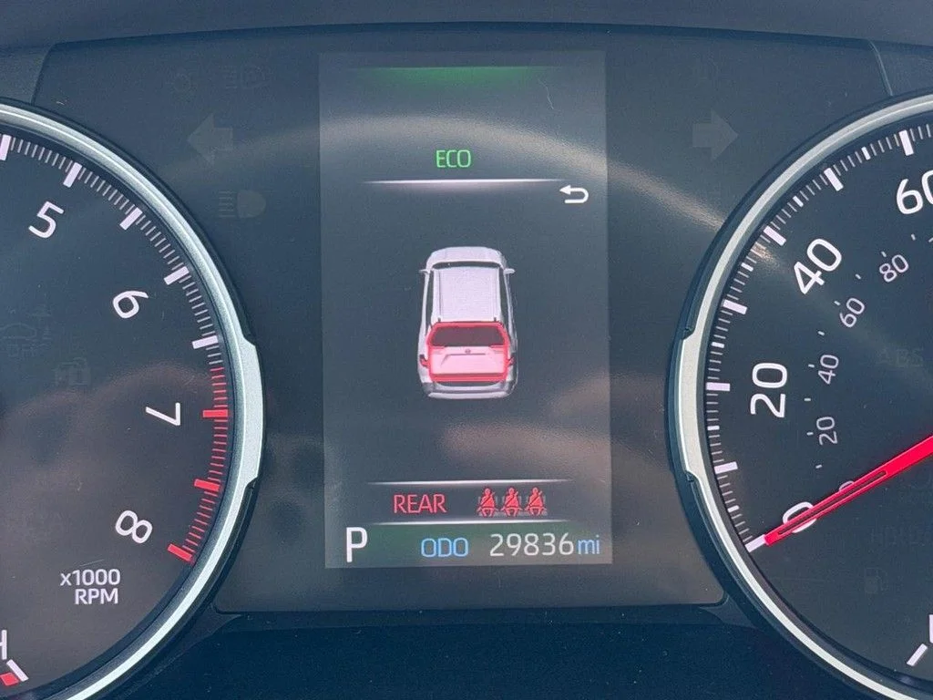 Used 2019 Gray Toyota LE image 21