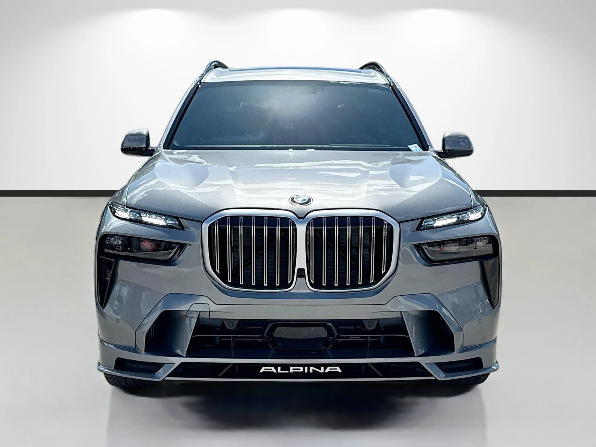 New 2026 Skyscraper Grey Metallic BMW ALPINA XB7 image 8
